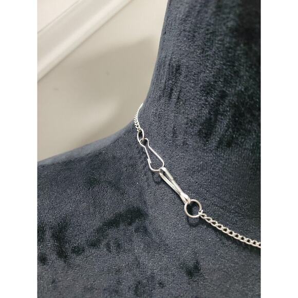 Women's Silver Tone Double Heart Style With Chain Necklace - Picture 4 of 6